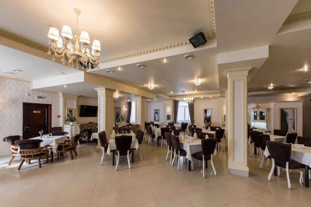 Premium Hotel Chernivtsi Luaran gambar