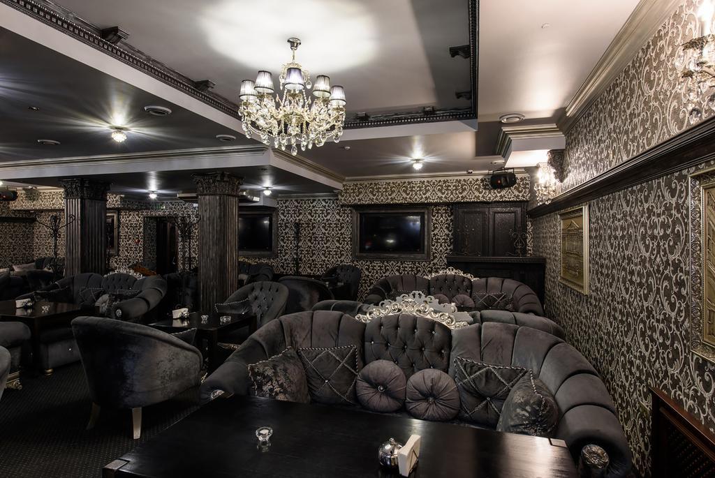 Premium Hotel Chernivtsi Luaran gambar